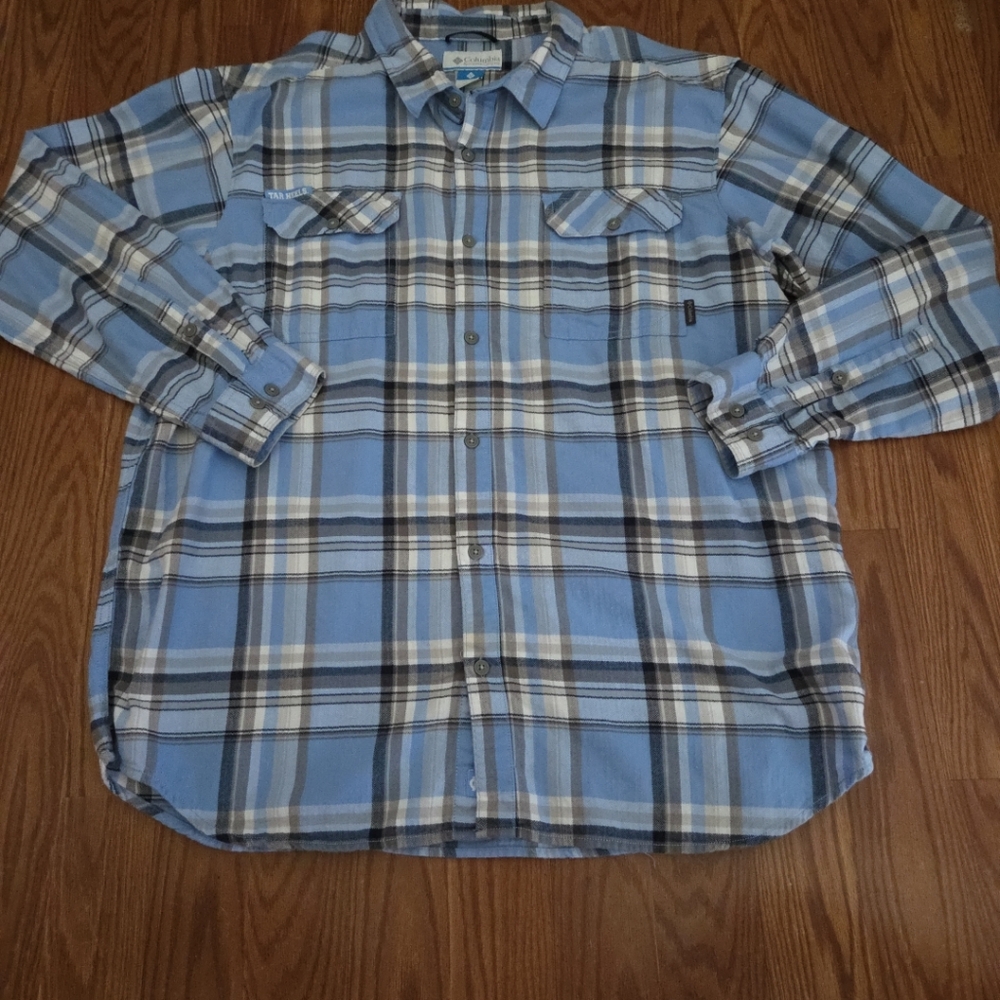 Columbia Blue and WhitePlaid Button Up Shirt Size Xxl Flannel